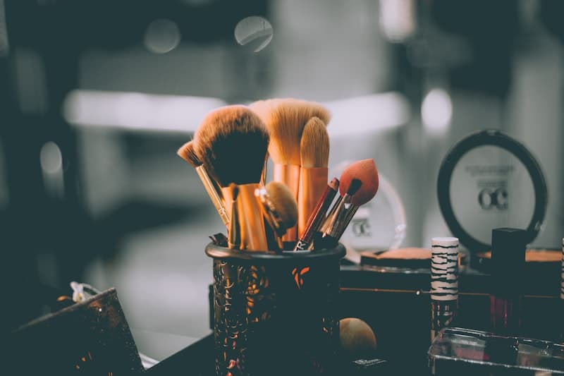 LEGER SALON